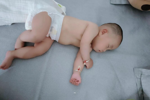 广州代怀供卵公司宝宝短发型女